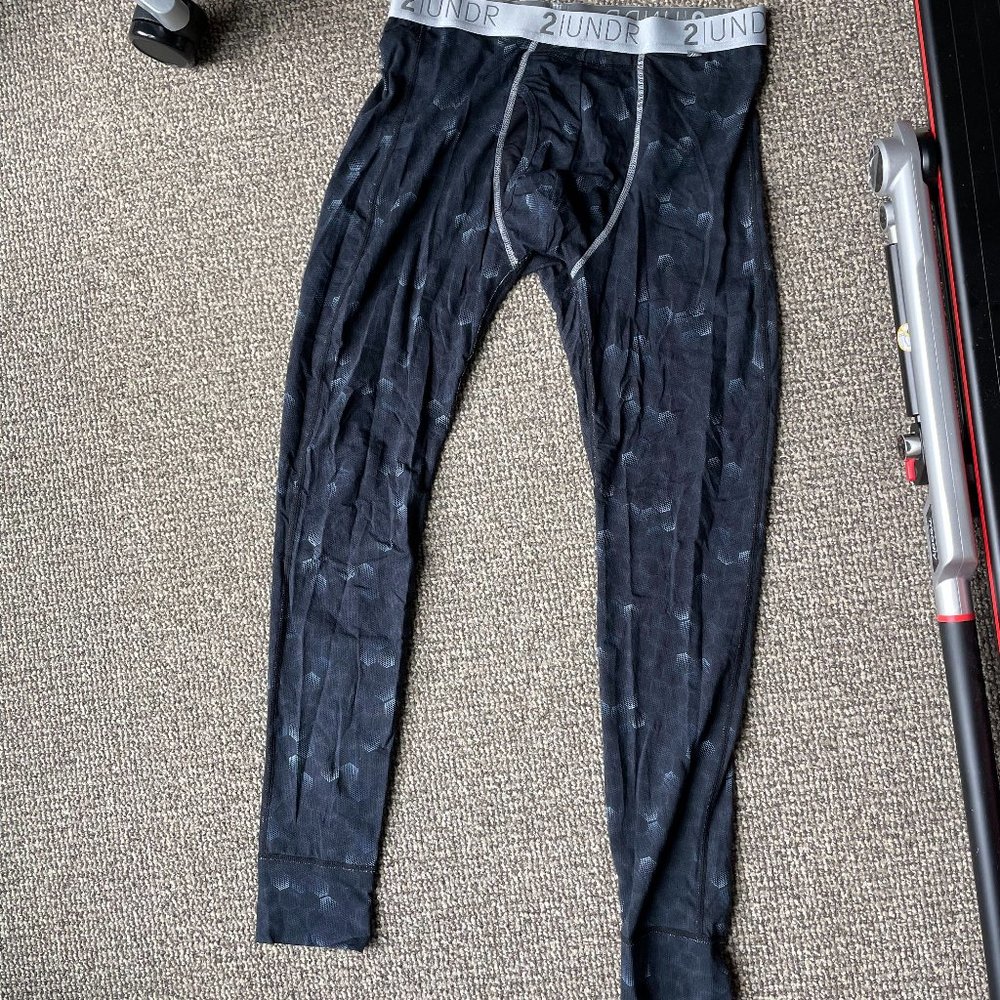 2UNDR Tights - Medium (NWOT)